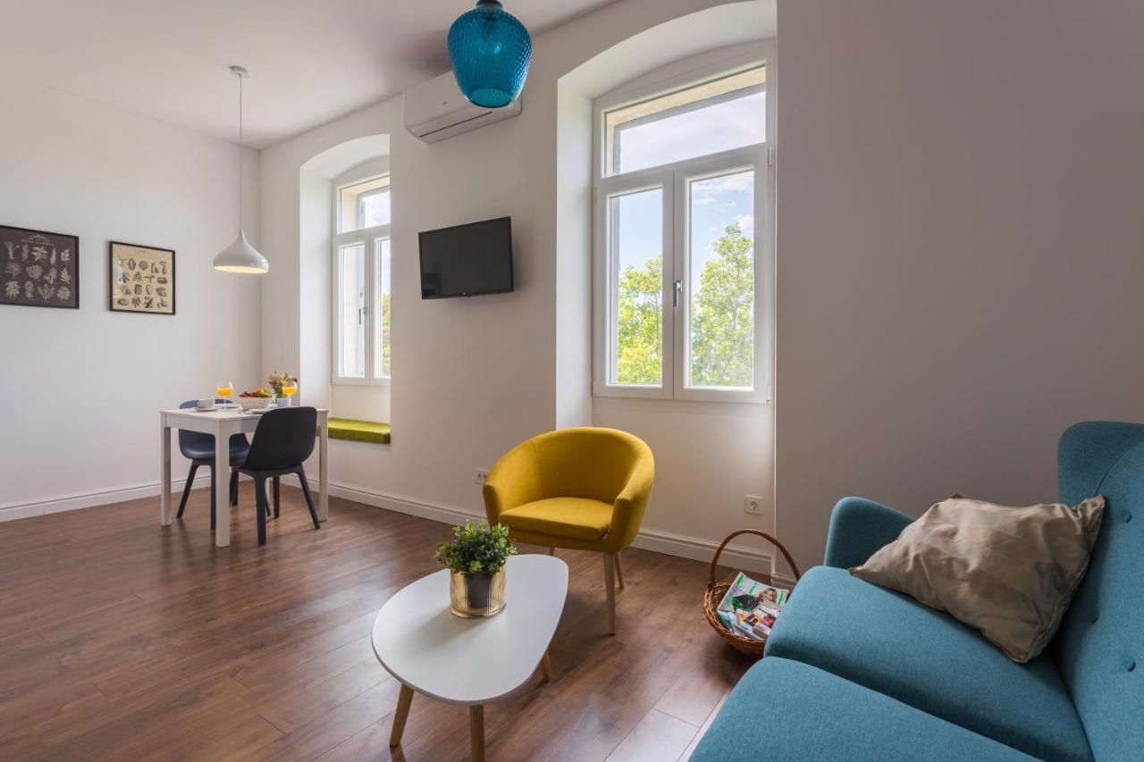 Bu2 Pula Studio Apartment Exterior foto